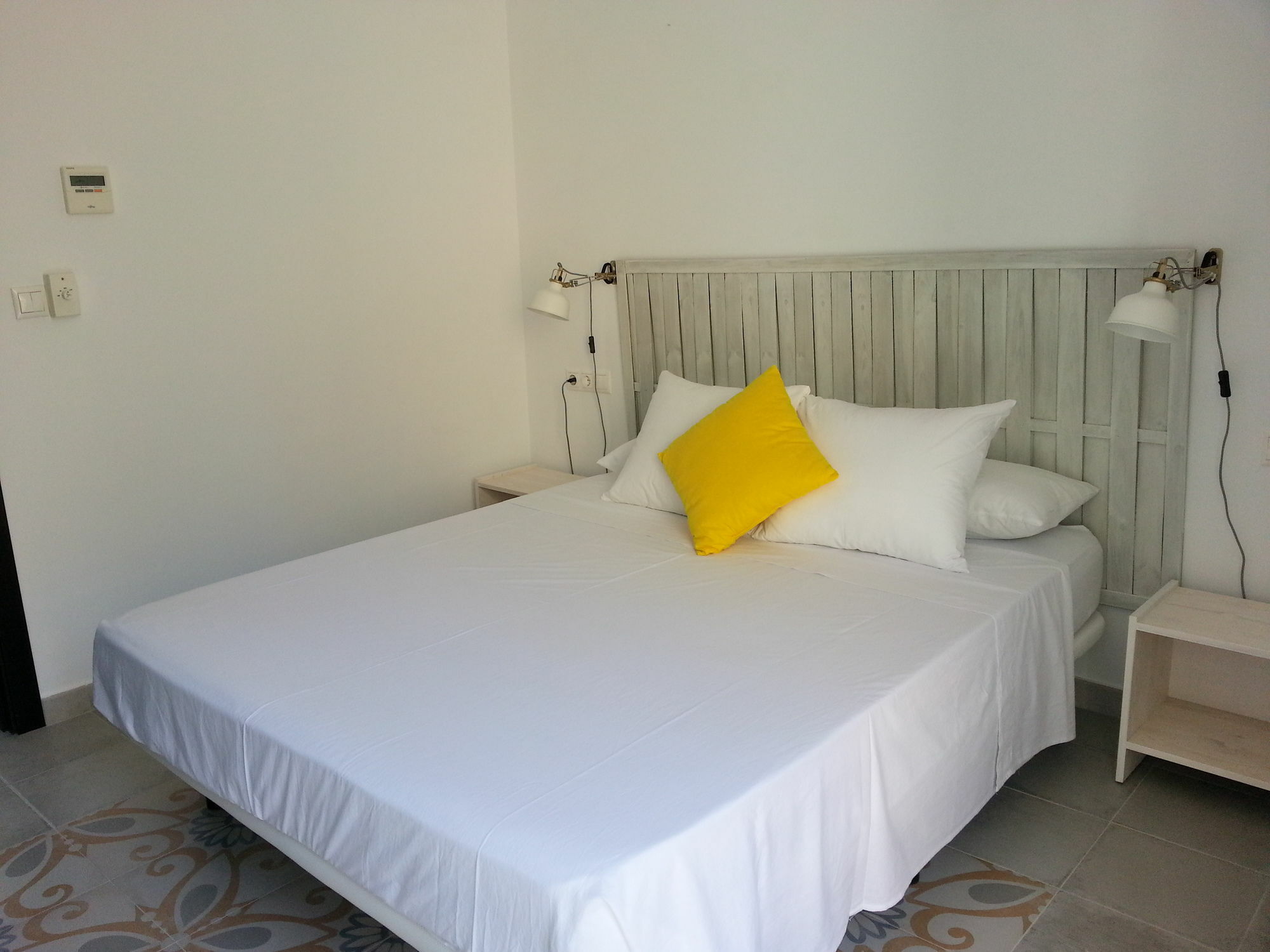 La Siesta De Picasso Hotel Malaga Ngoại thất bức ảnh